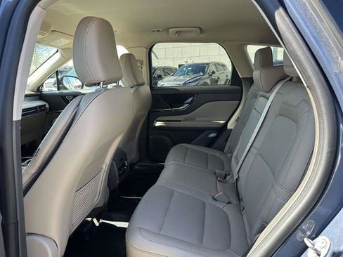 Used 2022 Lincoln Corsair AWD w/ Equipment Group 101A image 31
