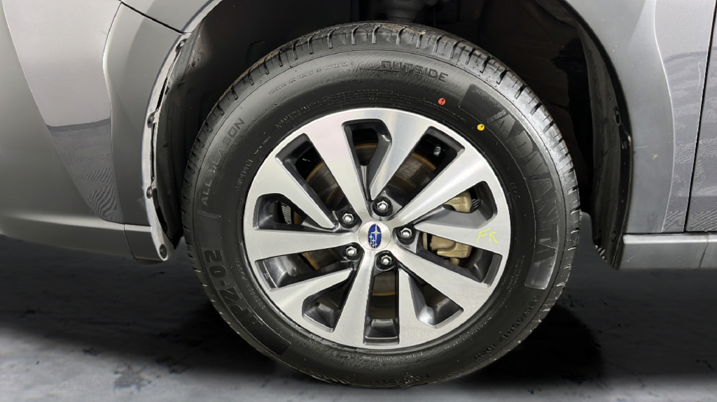 Used 2024 Subaru Outback Premium AWD/4WD image 4