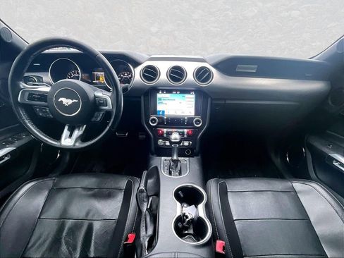 Used 2018 Ford Mustang Premium image 13