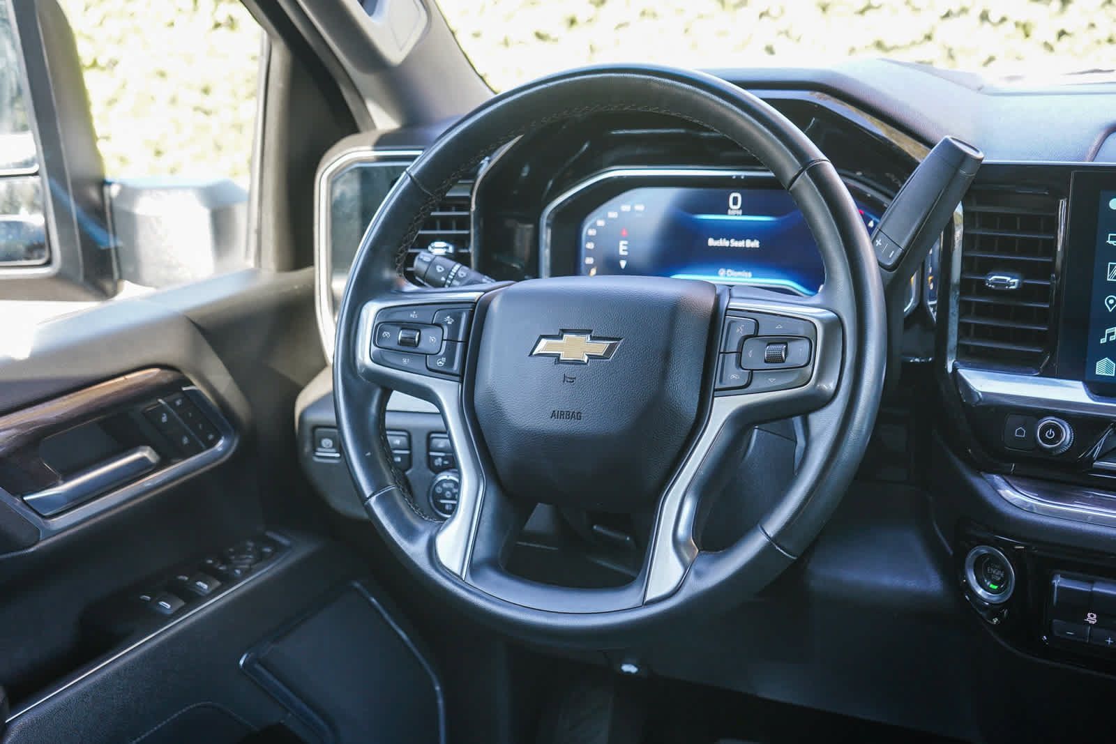 Used 2024 Chevrolet Silverado 2500 LTZ AWD/4WD image 15