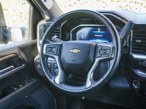 Used 2024 Chevrolet Silverado 2500 LTZ AWD/4WD image 15