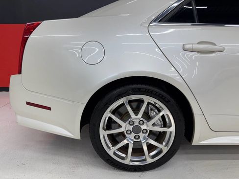 Used 2014 Cadillac CTS V w/ Wood Trim Package image 33