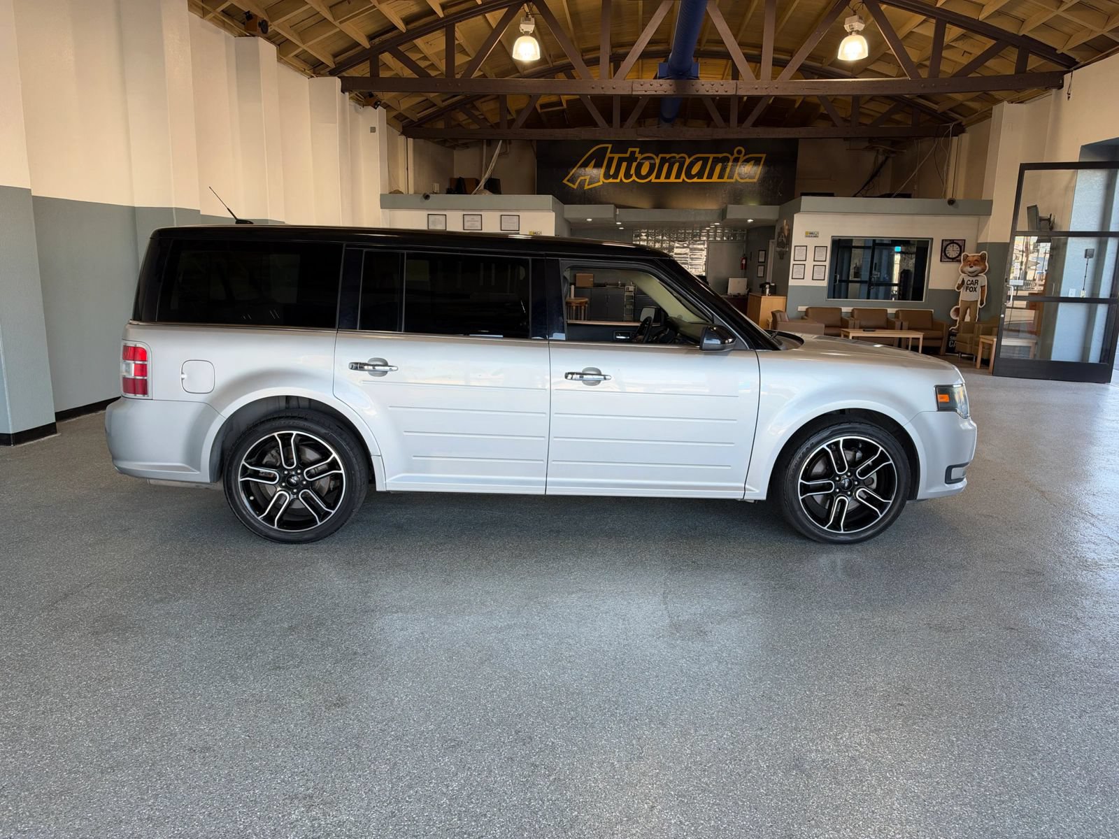Used 2015 Ford Flex SEL w/ Equipment Group 202A FWD image 8