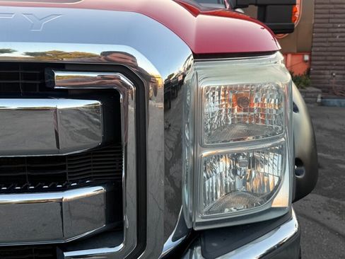 Used 2015 Ford F350 Lariat w/ Lariat Ultimate Package AWD/4WD image 4