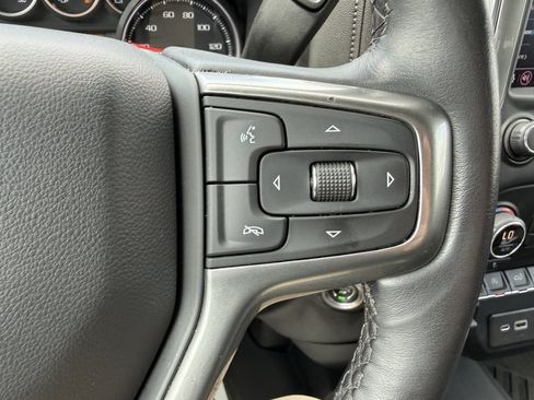 Used 2021 Chevrolet Silverado 1500 LT AWD/4WD image 24