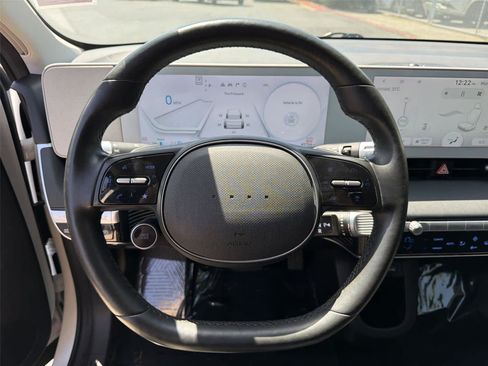 Used 2024 Hyundai Ioniq 5 SEL RWD image 16