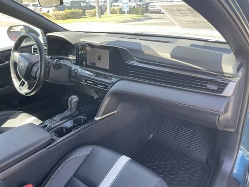 Used 2025 Toyota Camry SE FWD image 28