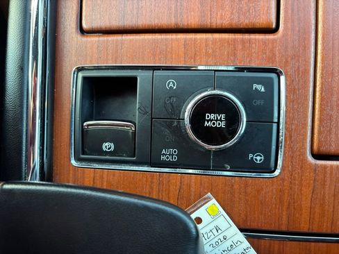 Used 2020 Lincoln Navigator Reserve w/ Equipment Group 208A Reserve AWD/4WD image 35