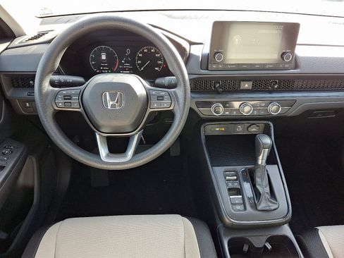 Certified 2025 Honda CR-V LX image 9