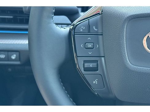 New 2026 Toyota Prius XLE image 26