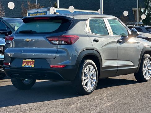 Used 2021 Chevrolet TrailBlazer LS image 4