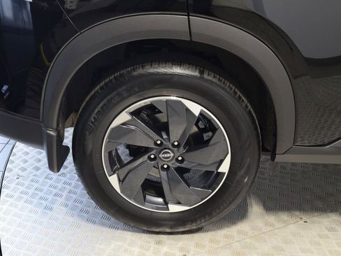 Used 2026 Nissan Rogue SV w/ SV Premium Package AWD/4WD image 36