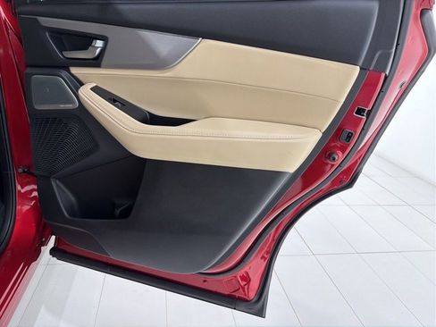 Certified 2025 Acura MDX w/ Technology Package image 23