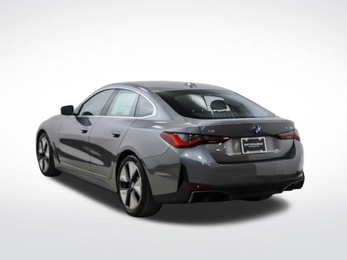 Used 2025 BMW i4 xDrive40i w/ Premium Package AWD/4WD image 3