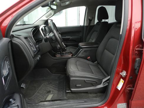 Used 2018 GMC Canyon SLE w/ SLE Convenience Package AWD/4WD image 2