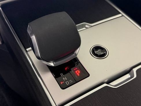 Used 2024 Land Rover Range Rover SE AWD/4WD image 27
