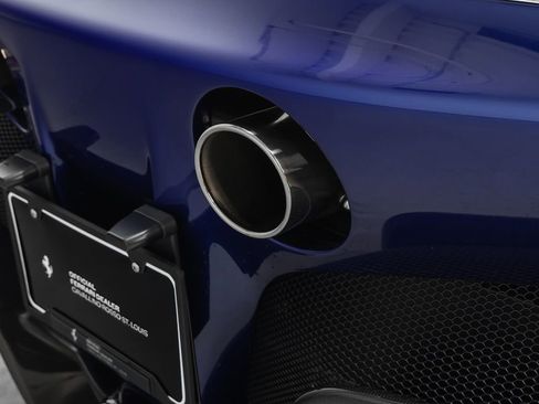 Certified 2022 Ferrari SF90 Spider AWD/4WD image 34