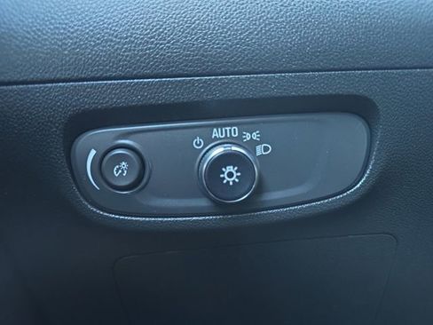 Used 2026 Buick Encore GX Sport Touring w/ Comfort Package image 10