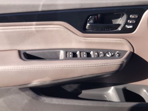 Certified 2023 Honda Odyssey Touring image 22