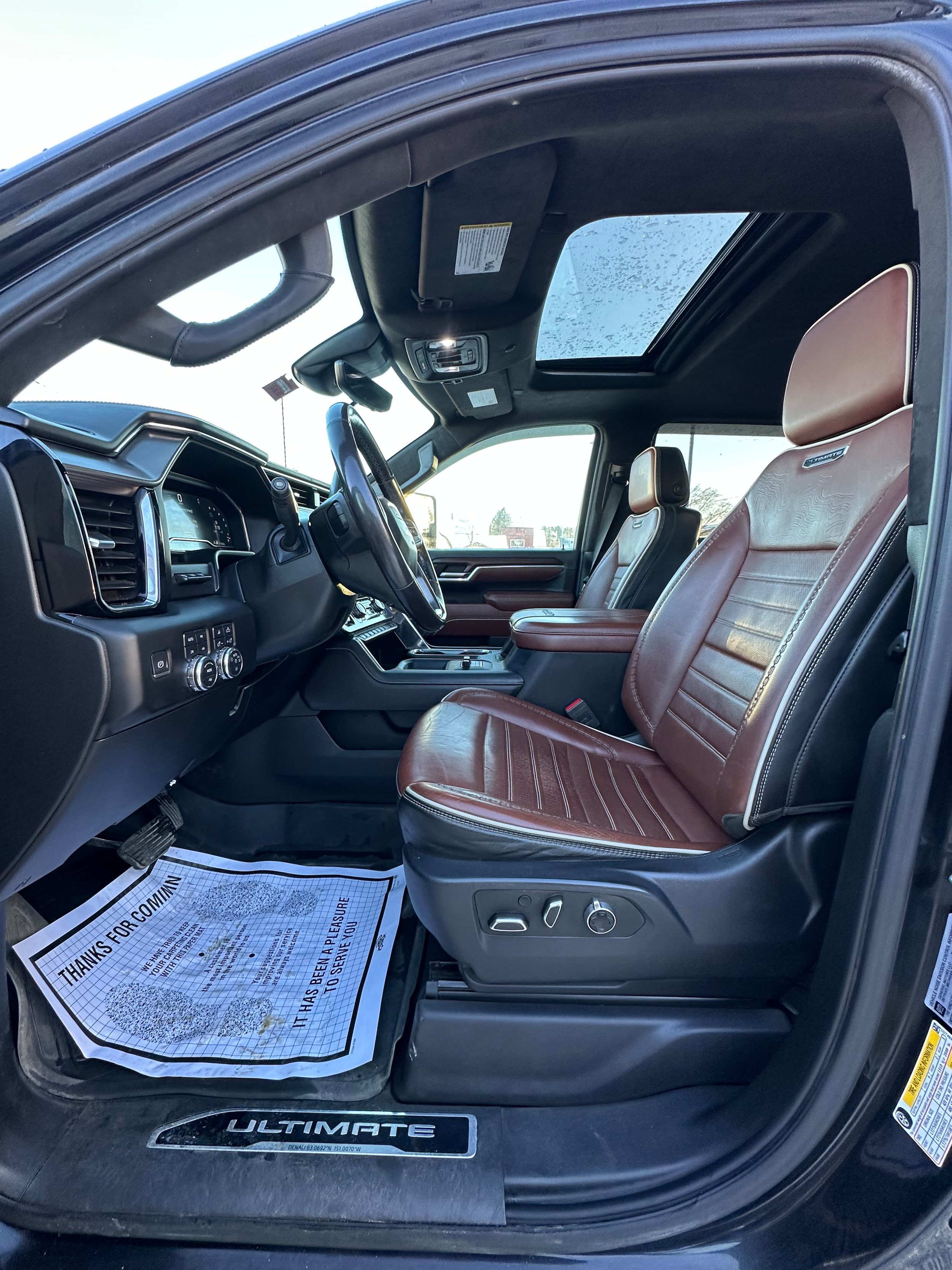 Used 2024 GMC Sierra 2500 Denali Ultimate AWD/4WD image 9