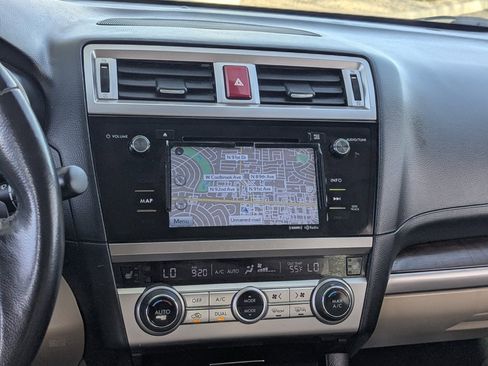 Used 2016 Subaru Outback 3.6R Limited image 20