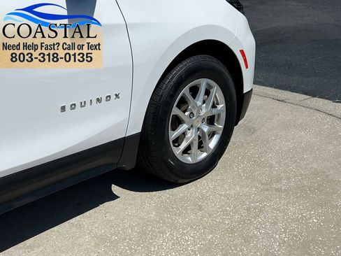 Used 2023 Chevrolet Equinox LS w/ LS Convenience Package FWD image 25