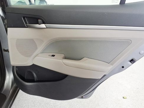 Used 2019 Hyundai Elantra SEL FWD image 7