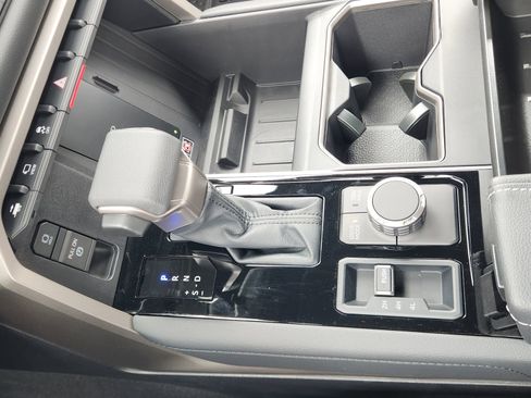 New 2026 Toyota Tundra Limited w/ Limited PVM Package AWD/4WD image 21