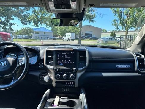 Used 2022 RAM 1500 Laramie AWD/4WD image 25