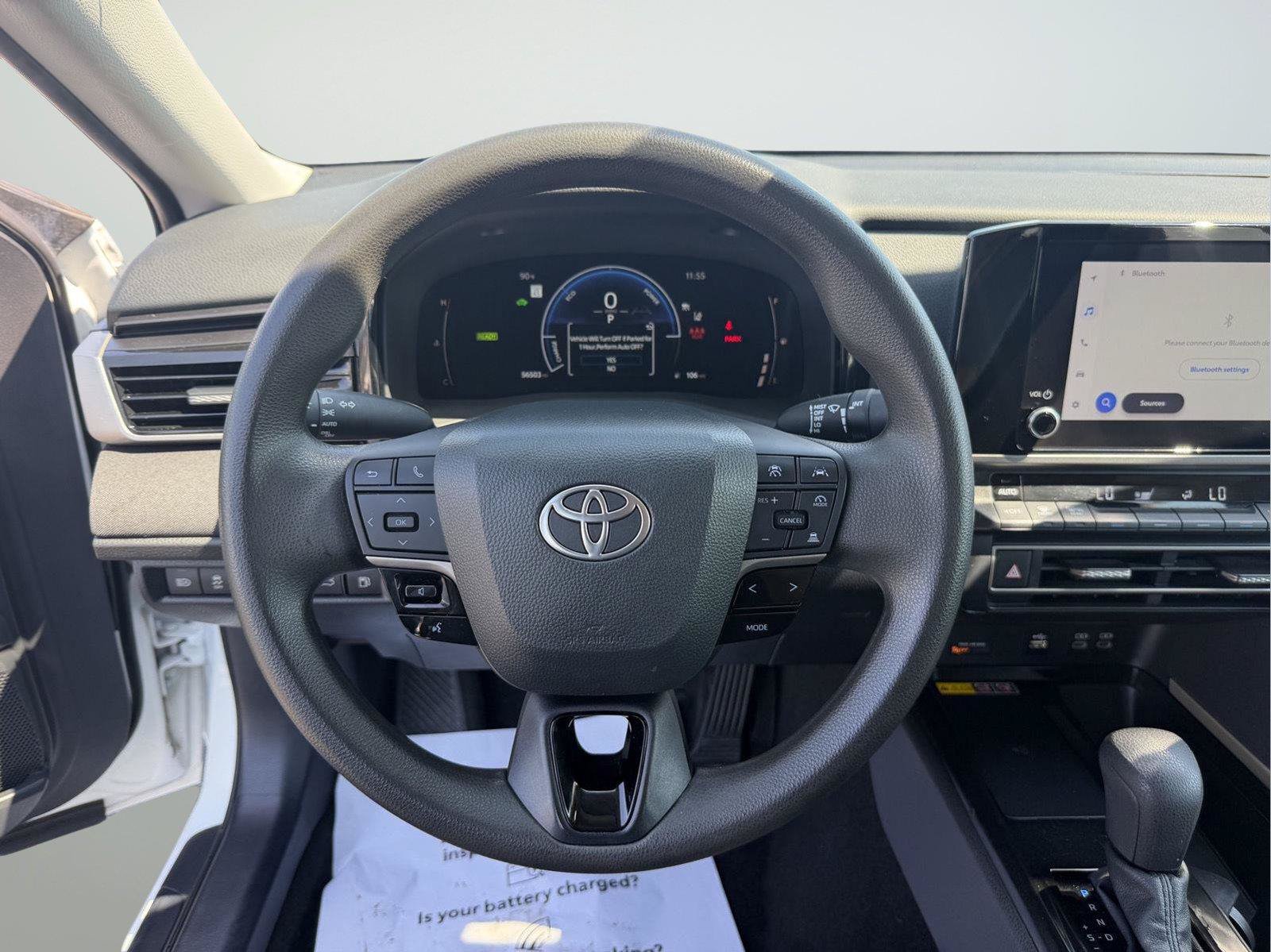 Used 2025 Toyota Camry LE FWD image 17