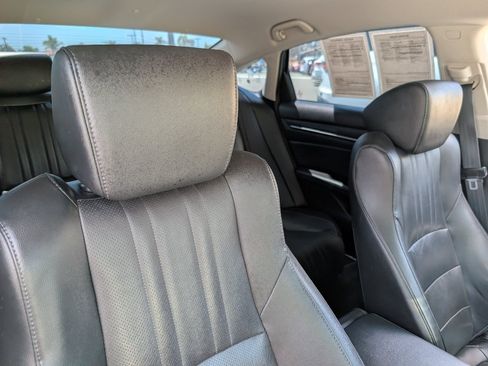 Used 2021 Honda Accord Sport Special Edition image 3