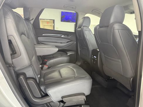 Used 2018 Buick Enclave Essence w/ Trailering Package image 23