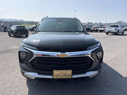 Used 2025 Chevrolet TrailBlazer LT FWD image 11
