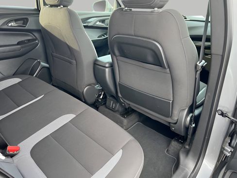 Used 2023 Chevrolet TrailBlazer LT w/ Convenience Package image 32