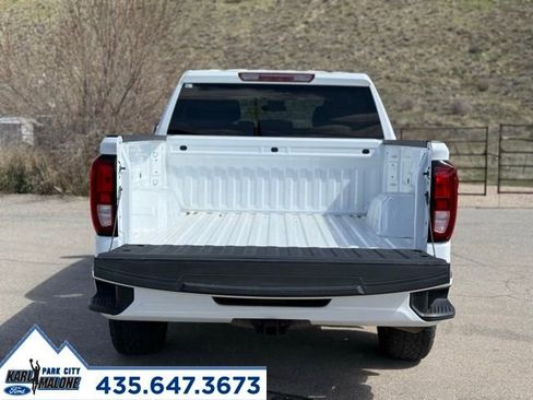 Used 2025 GMC Sierra 1500 Pro w/ Graphite Edition image 5