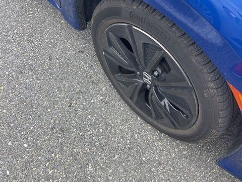 Used 2019 Honda Civic EX image 12