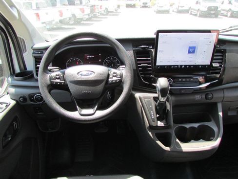 Used 2024 Ford Transit 350 XLT RWD image 20
