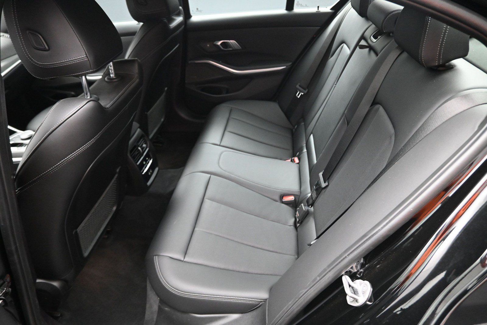 Used 2023 BMW M340i xDrive w/ Premium Package AWD/4WD image 16