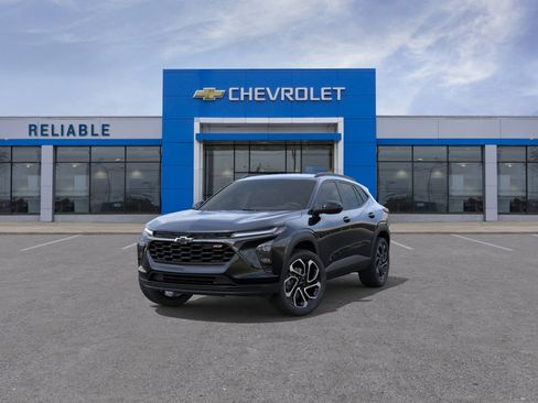 New 2026 Chevrolet Trax RS w/ Driver Confidence Package FWD image 8