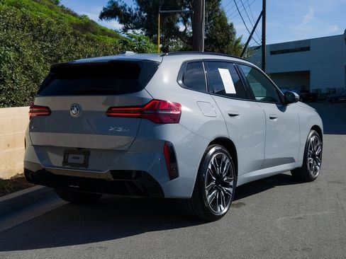 Used 2025 BMW X3 xDrive30i w/ Premium Package image 5
