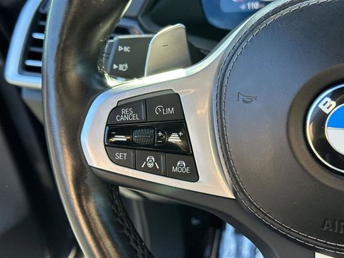 Used 2022 BMW X6 M50i w/ Executive Package image 24