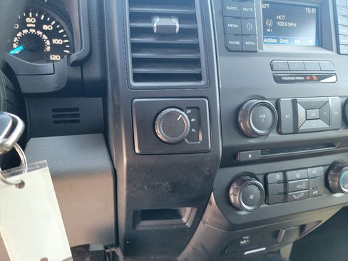 Used 2016 Ford F150 XL w/ Equipment Group 101A Mid AWD/4WD image 21
