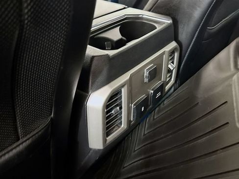 Used 2018 Ford F250 Lariat w/ Lariat Ultimate Package AWD/4WD image 25