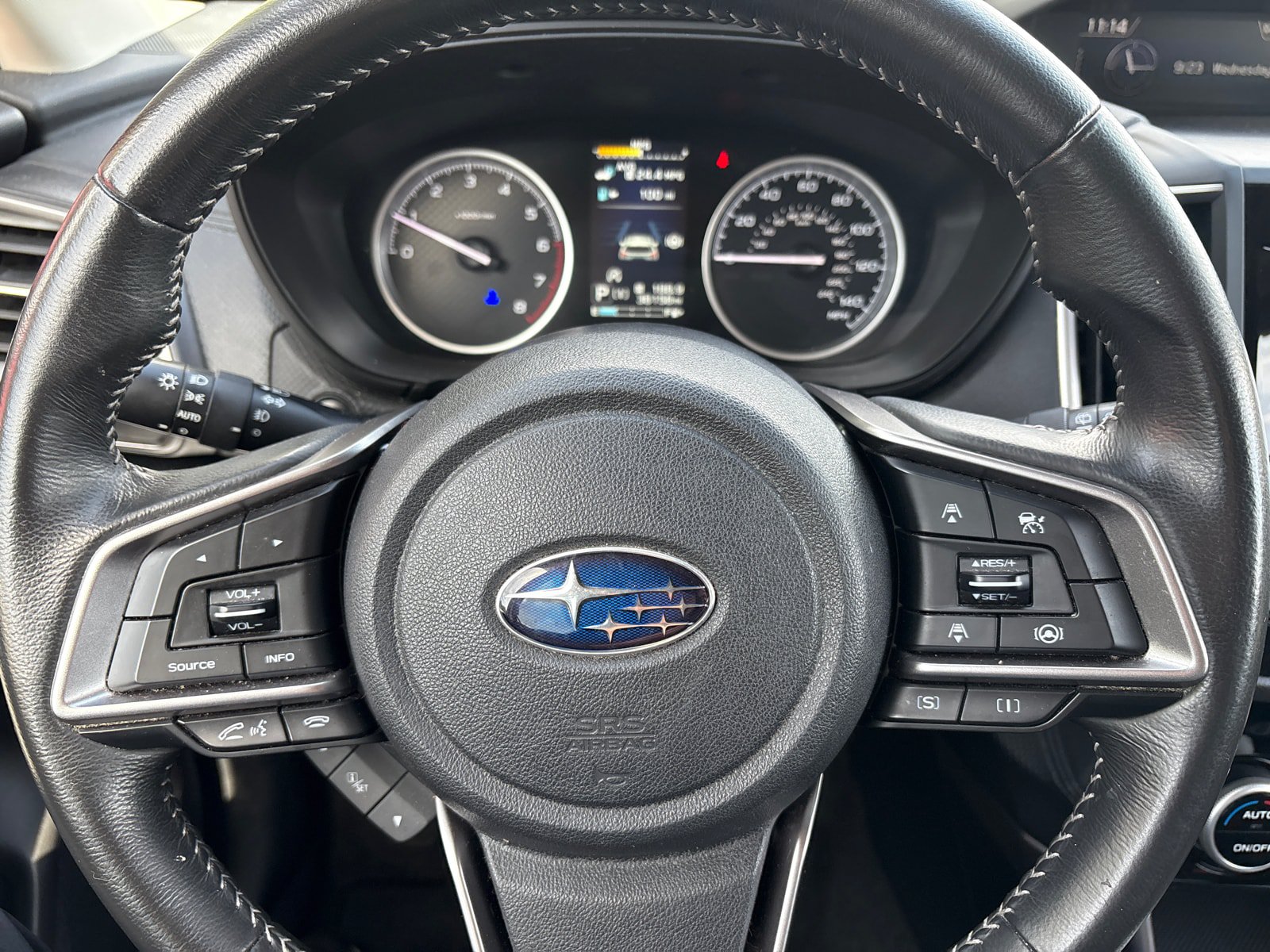 Used 2023 Subaru Forester Premium AWD/4WD image 17