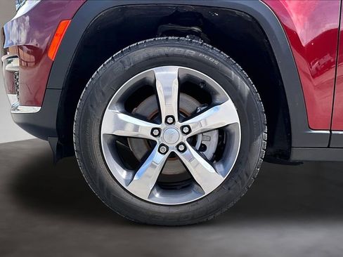Used 2021 Jeep Grand Cherokee L Limited RWD image 33