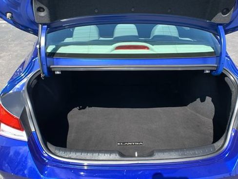 Certified 2023 Hyundai Elantra SEL w/ Convenience Package FWD image 20