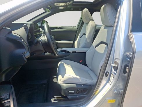 Used 2023 Lexus UX 250h AWD w/ Accessory Package (Z2) image 14
