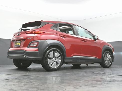 Used 2021 Hyundai Kona Limited w/ Cargo Package image 51