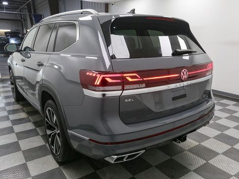 New 2026 Volkswagen Atlas SEL Premium R-Line AWD/4WD image 10