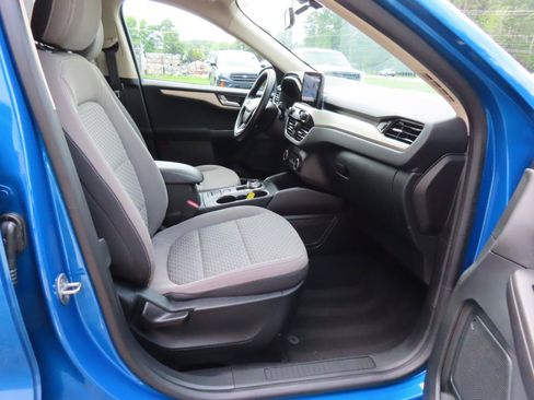 Used 2020 Ford Escape SE FWD image 23